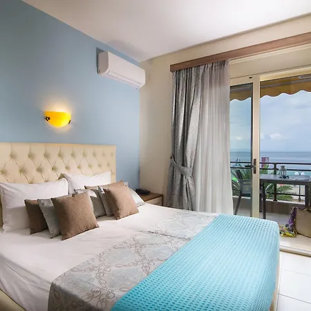 Apartment Castro De Lux Toroni